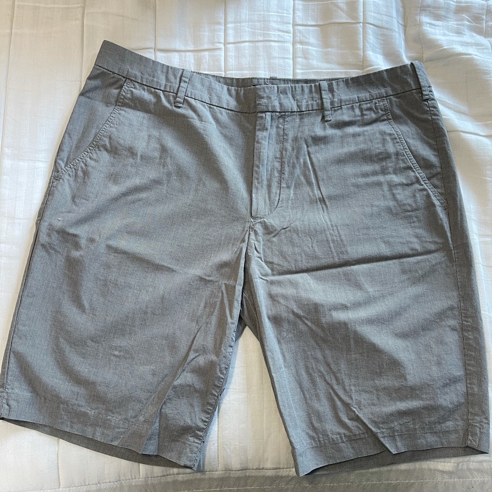 Express Flat front shorts size: 32 waist